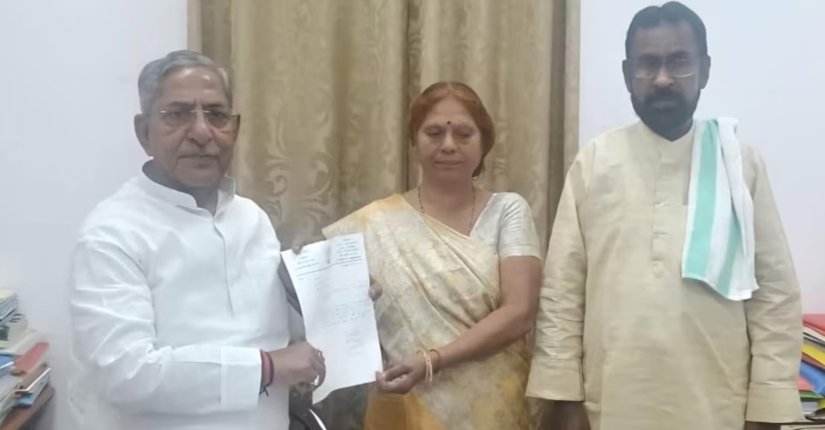 विधानसभा चुनाव से पहले इस्तीफों की गूंज : नवादा में आरजेडी को बड़ा झटका, दो विधायकों ने छोड़ी पार्टी और पद