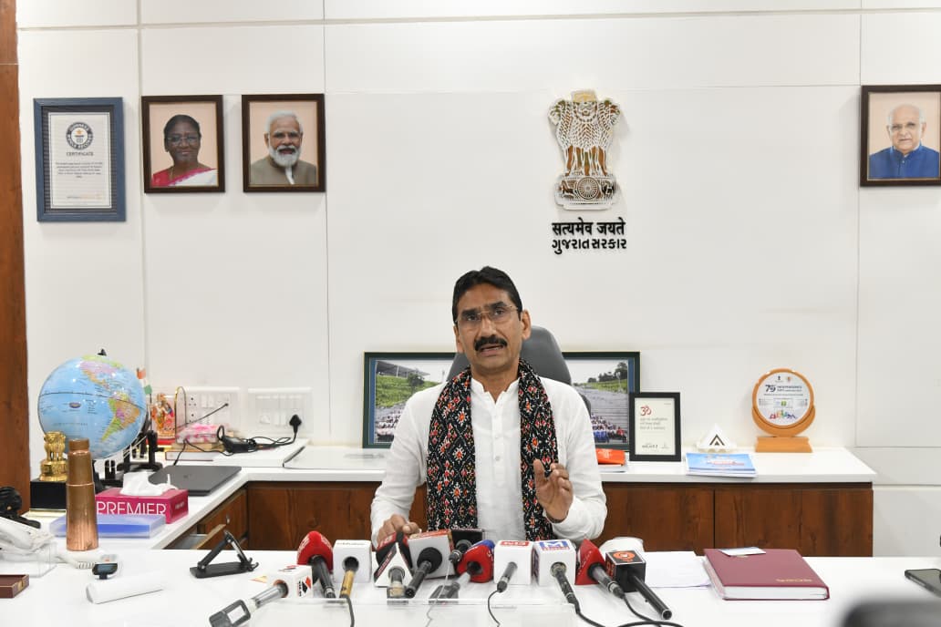  'मेदस्विता मुक्ति अभियान' : गुजरात के 10 लाख नागरिकों का 10-10 किलो वजन घटाने का  महासंकल्प : शिशुपाल राजपूत